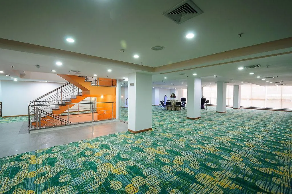 Hotel Alex Caracas