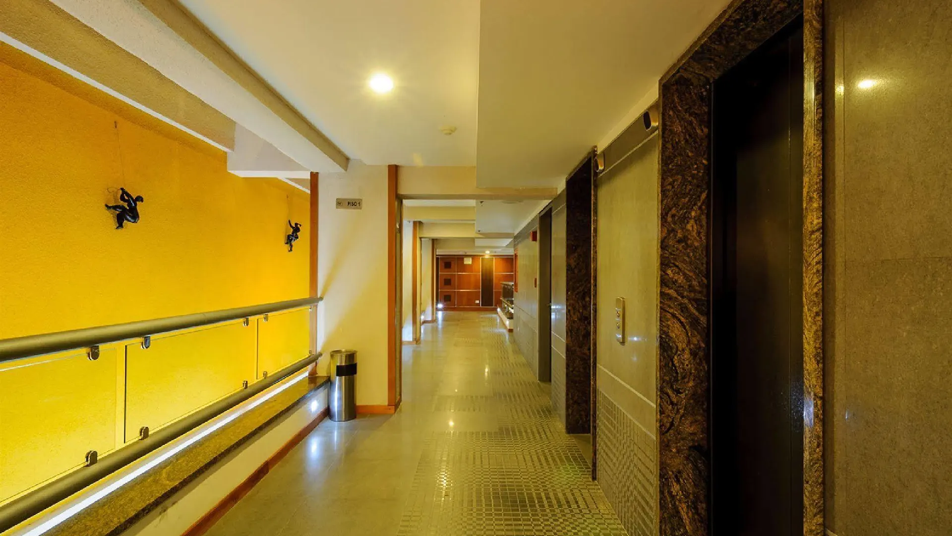 Hotel Alex Caracas